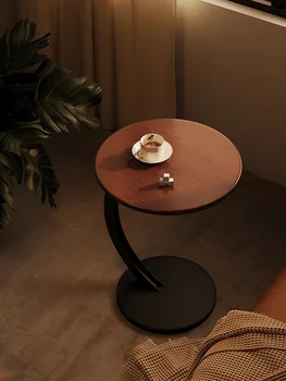 Приставной столик из орехового дерева, журнальный столик, приставной шкаф для дивана, красный мини-круглый стол для интернета, угловой стол в гостиной, комната для аренды